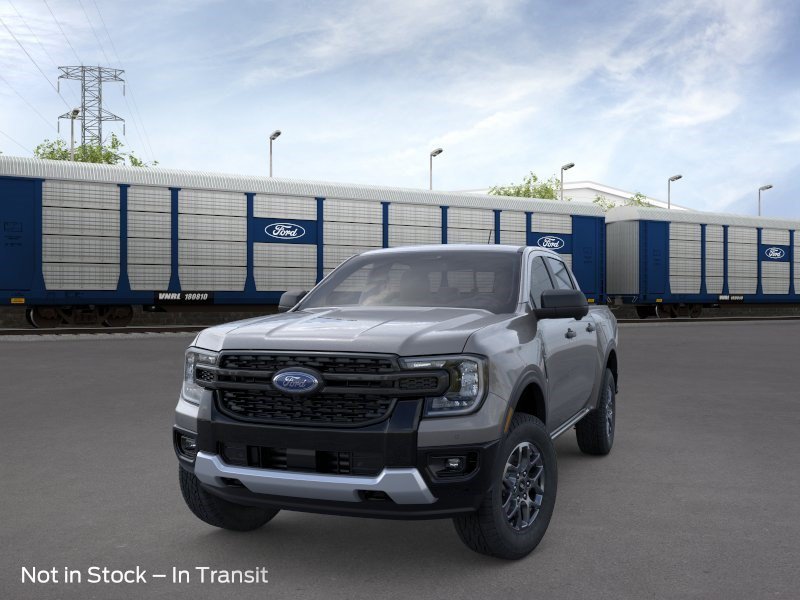 New 2026 Carbonized Gray Metallic Ford XLT image 2