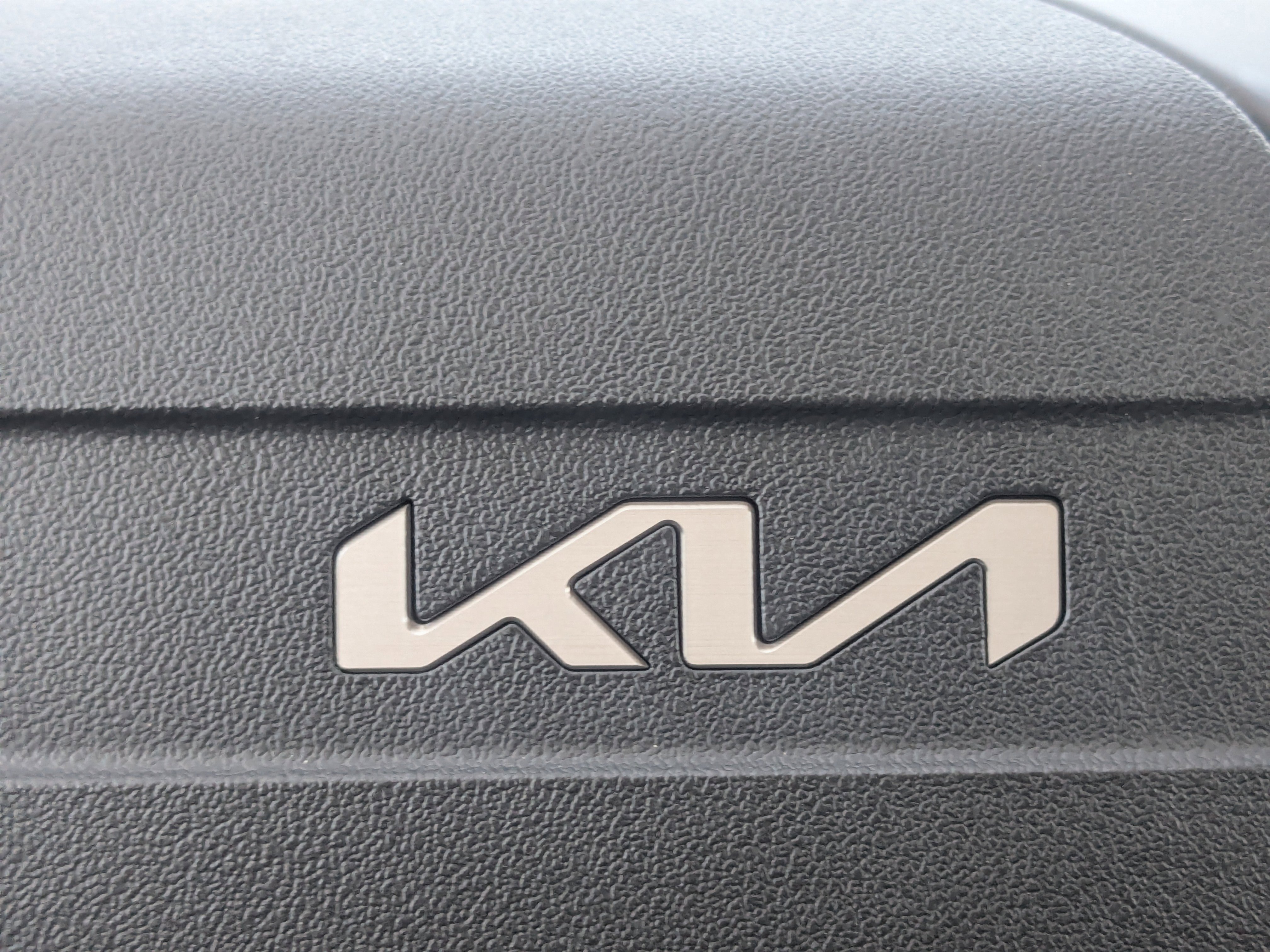 New 2026 Snow White Pearl Kia EX image 35