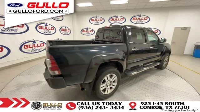 Used 2014 Black Toyota Base image 8