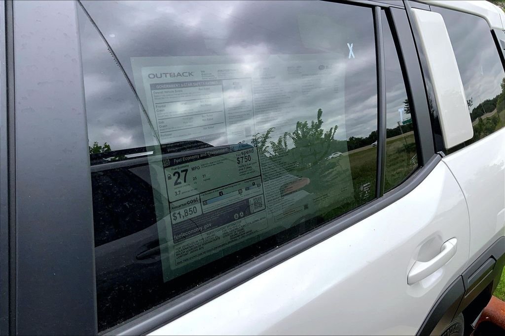 New 2026 CRYSTAL WHITE PEARL Subaru Limited image 13