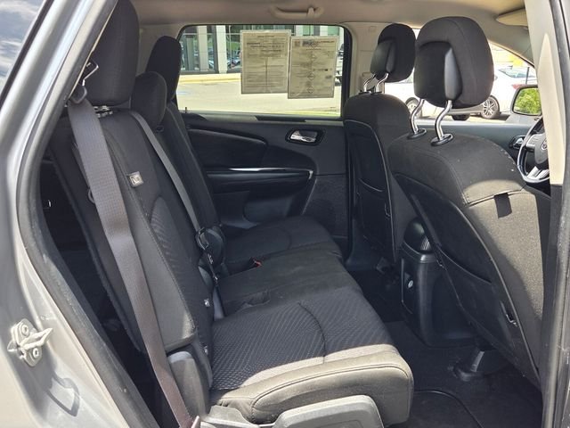 Used 2019 Silver Dodge SE image 12