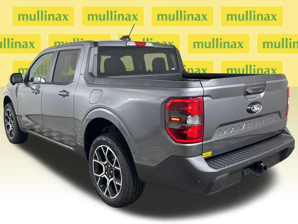 New 2026 Gray Ford Lariat image 4