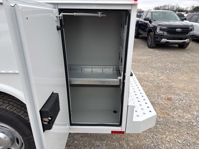 New 2026 Oxford White Ford XL image 12