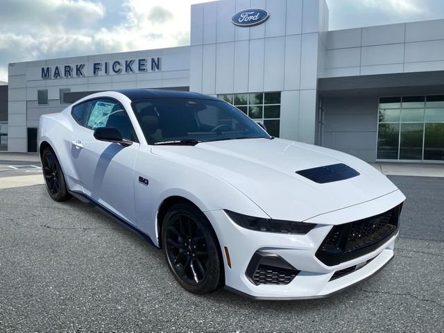 2026 Ford Mustang GT Fastback's photo