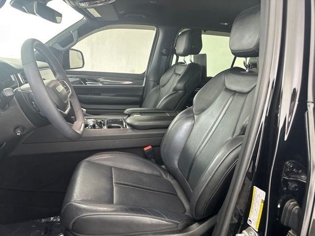 Used 2022 Black Jeep Series III image 24