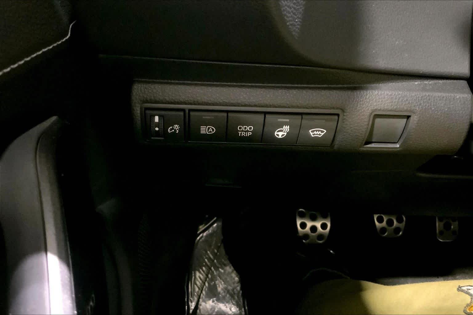 Used 2025 Ice Cap Toyota Premium image 66