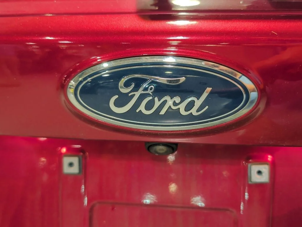 Used 2017 Red Ford Titanium image 12