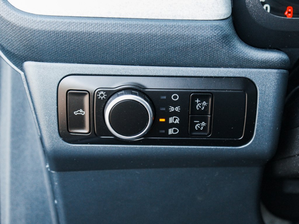 Used 2024 Carbonized Gray Metallic Ford XLT image 14