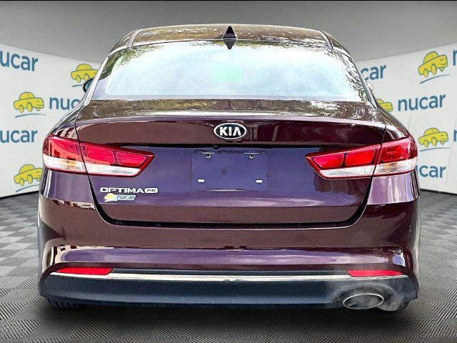 Used 2016 Purple Kia LX image 4
