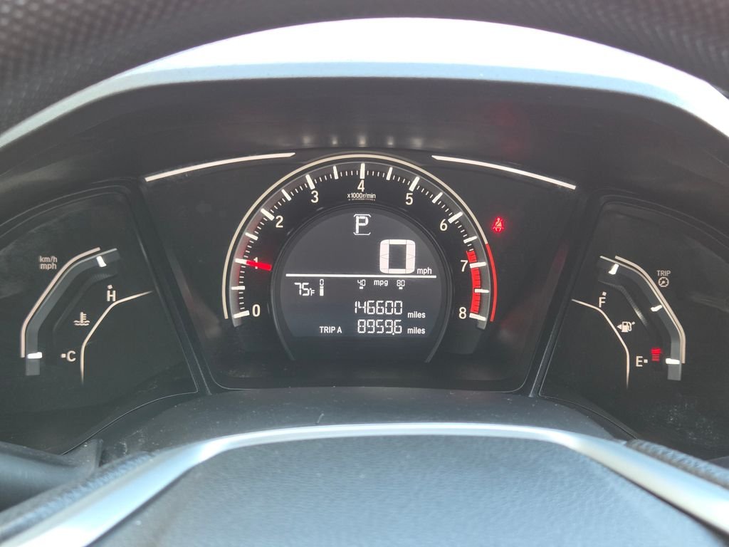 Used 2018  Honda LX image 23