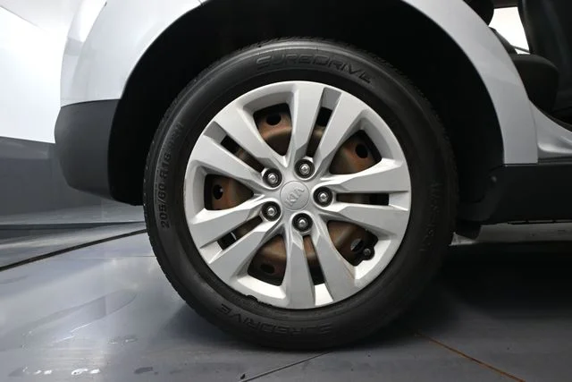 Used 2020 Silver Kia LX image 10