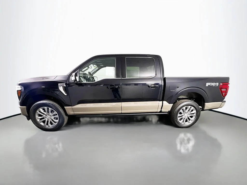 New 2026 Agate Black Metallic Ford King Ranch image 6
