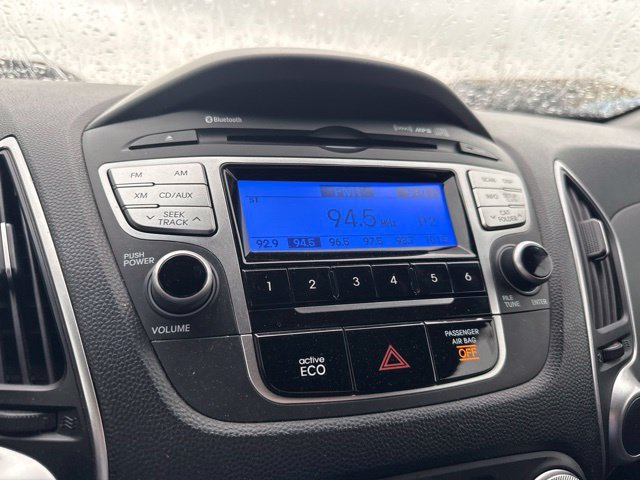 Used 2013 Silver Hyundai GLS image 10