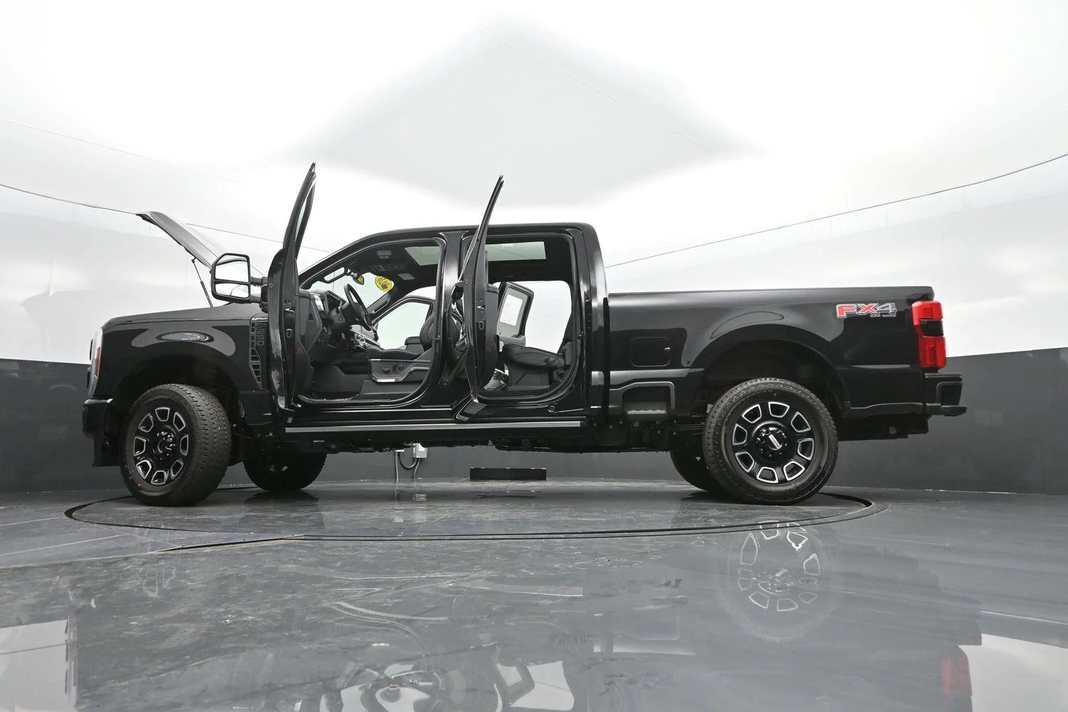 2026 Ford F-250 Super Duty Platinum - Photo 56