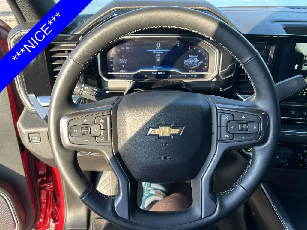 Used 2025 Radiant Red Tintcoat Chevrolet High Country image 27