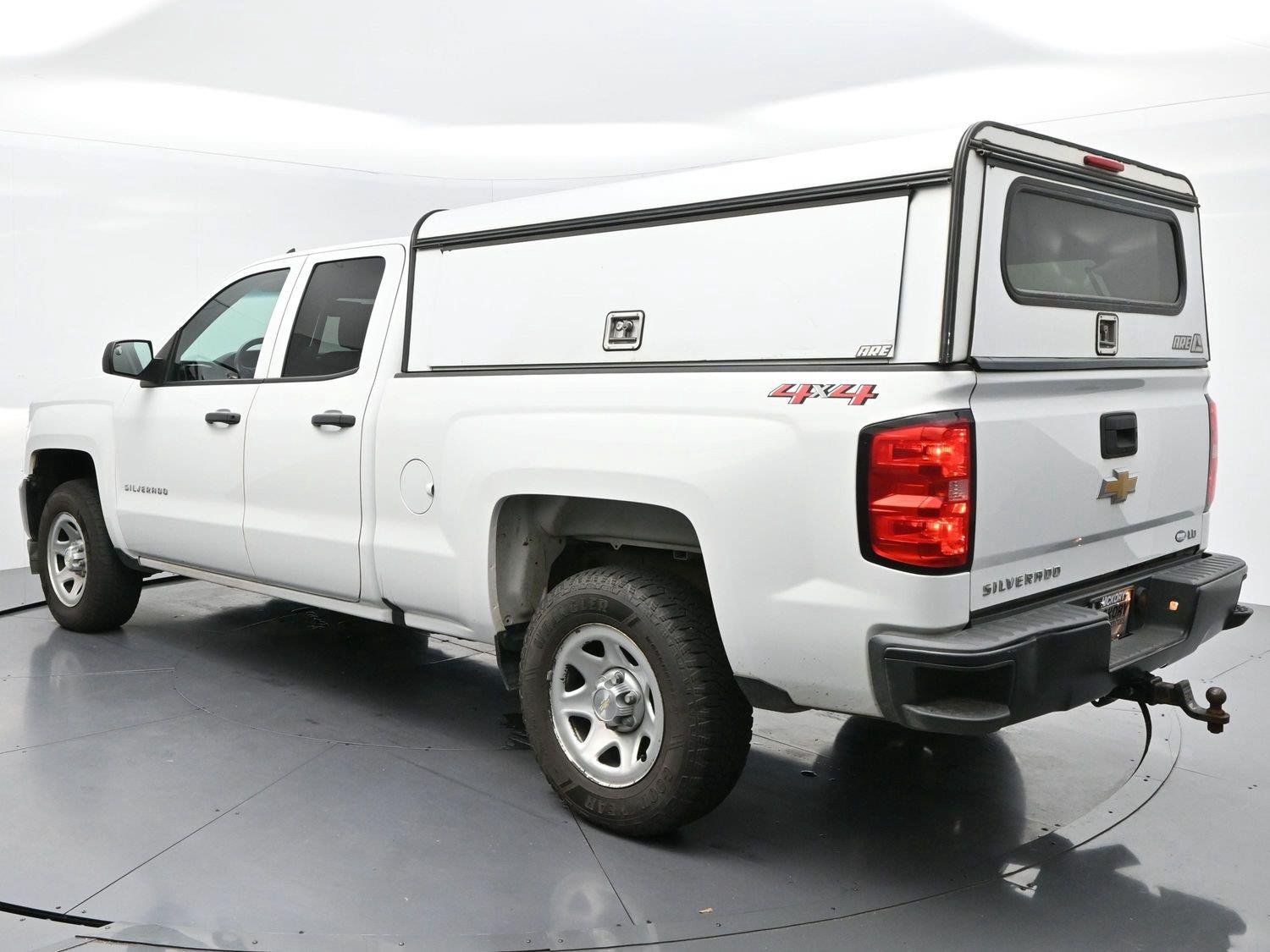 Used 2019 Summit White Chevrolet Work Truck image 5