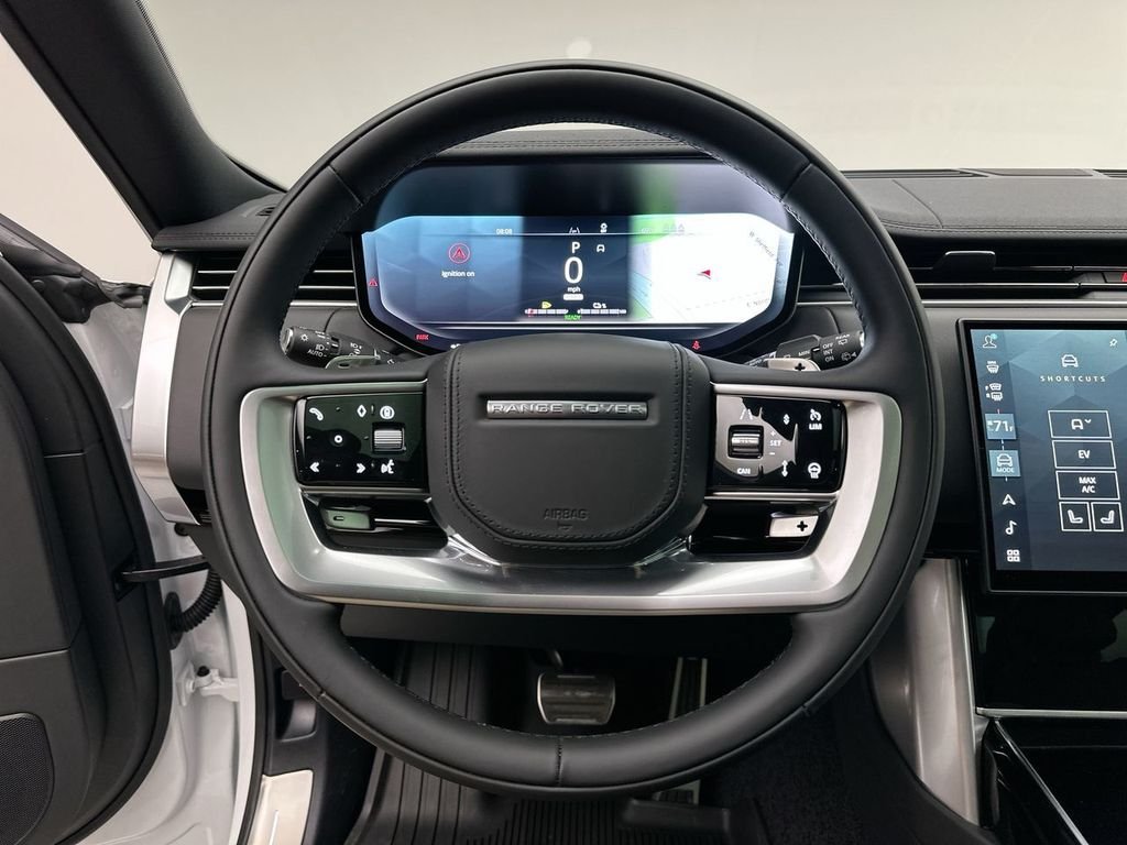 New 2026 Fuji White Land Rover SE image 22