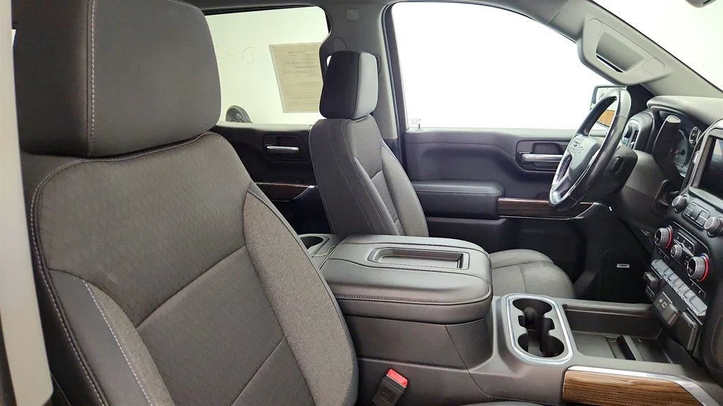 Used 2019 Summit White Chevrolet 4WD Crew Cab 147