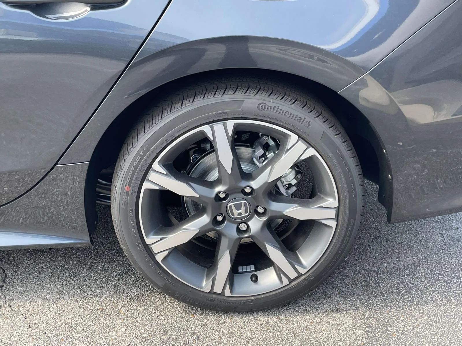 New 2026 CRYSTAL BLACK PEARL Honda SPORT TOURING CVT image 5