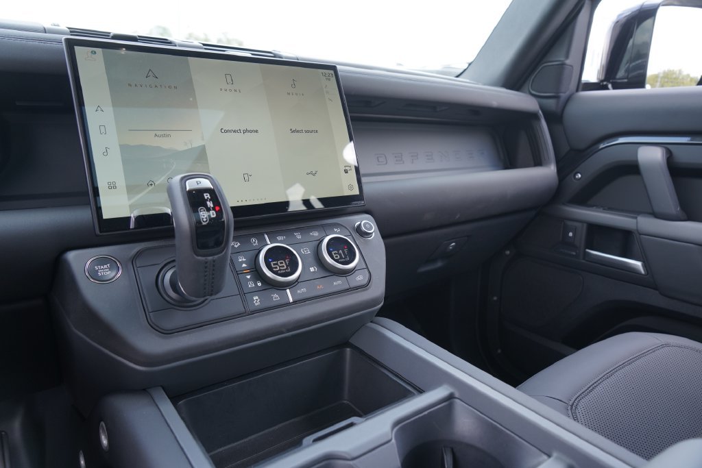 Used 2026 Gray Land Rover S image 17