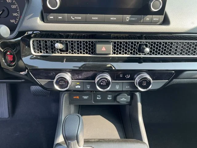 New 2026 Platinum White Pearl Honda LX image 18