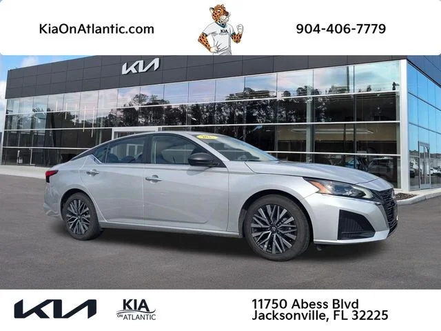 2025 Nissan Altima