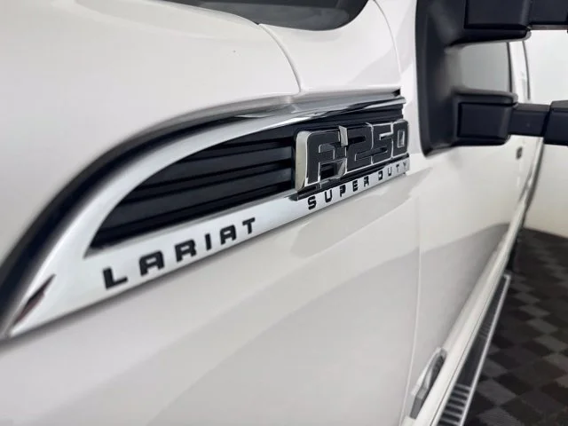 Used 2016 White Ford King Ranch image 17
