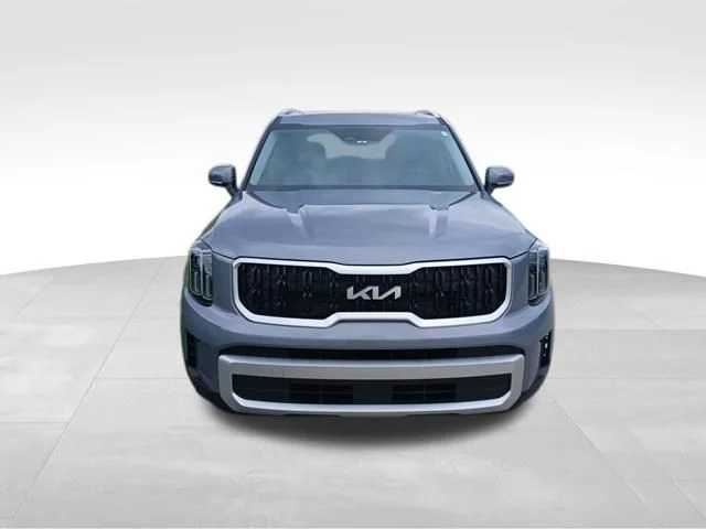 Used 2024 Silver Kia EX image 8