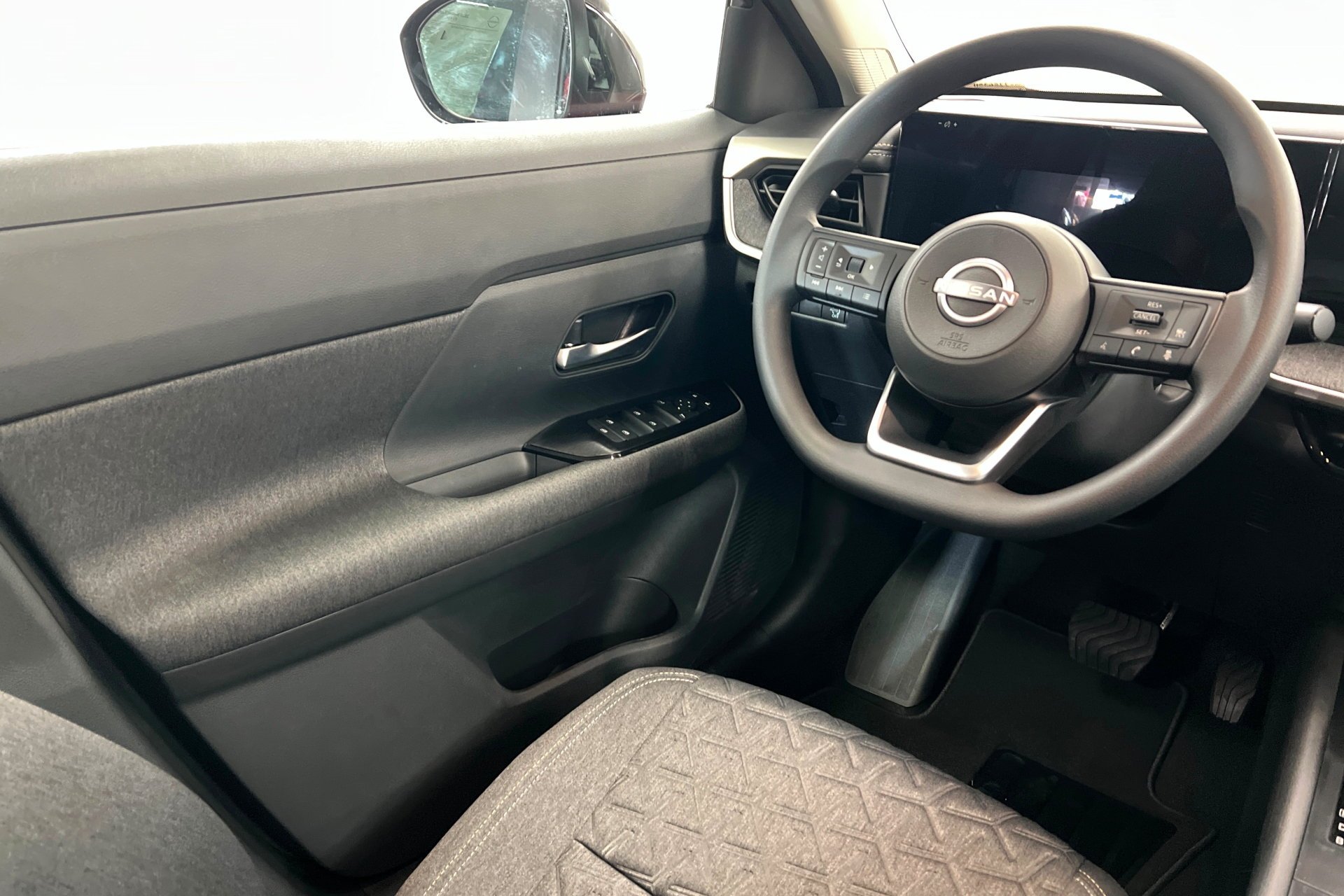 New 2026 Scarlet Ember Tintcoat Nissan SV image 13