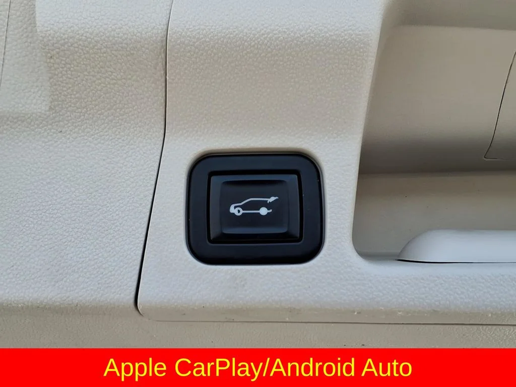 Used 2022 Black GMC Denali image 33