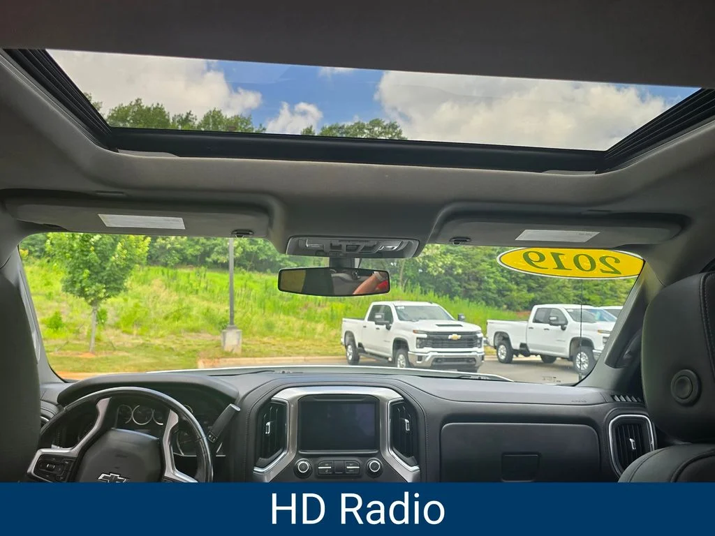 Used 2019 White Chevrolet LT Trail Boss image 19