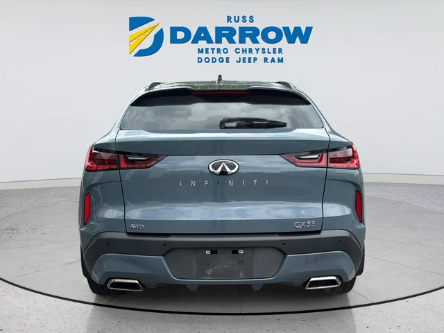 Used 2023 Gray INFINITI LUXE image 4