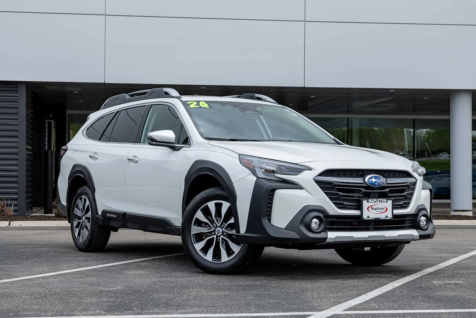 2024 Subaru Outback Touring's photo