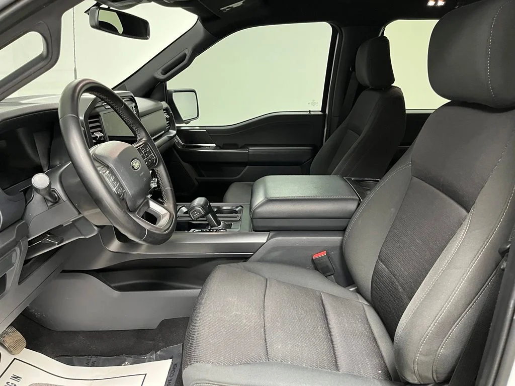 Used 2024 White Ford XLT image 21