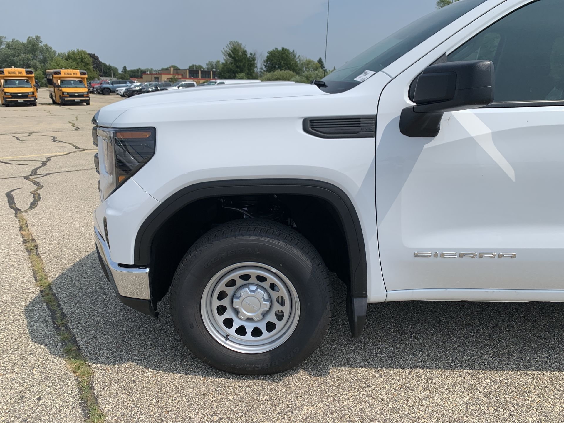 2025 GMC Sierra 1500 Pro - Photo 32