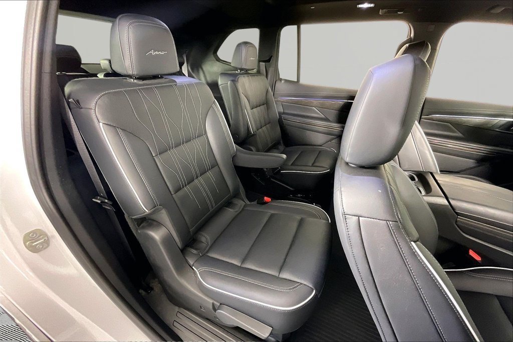 2025 Buick Enclave Avenir - Photo 22