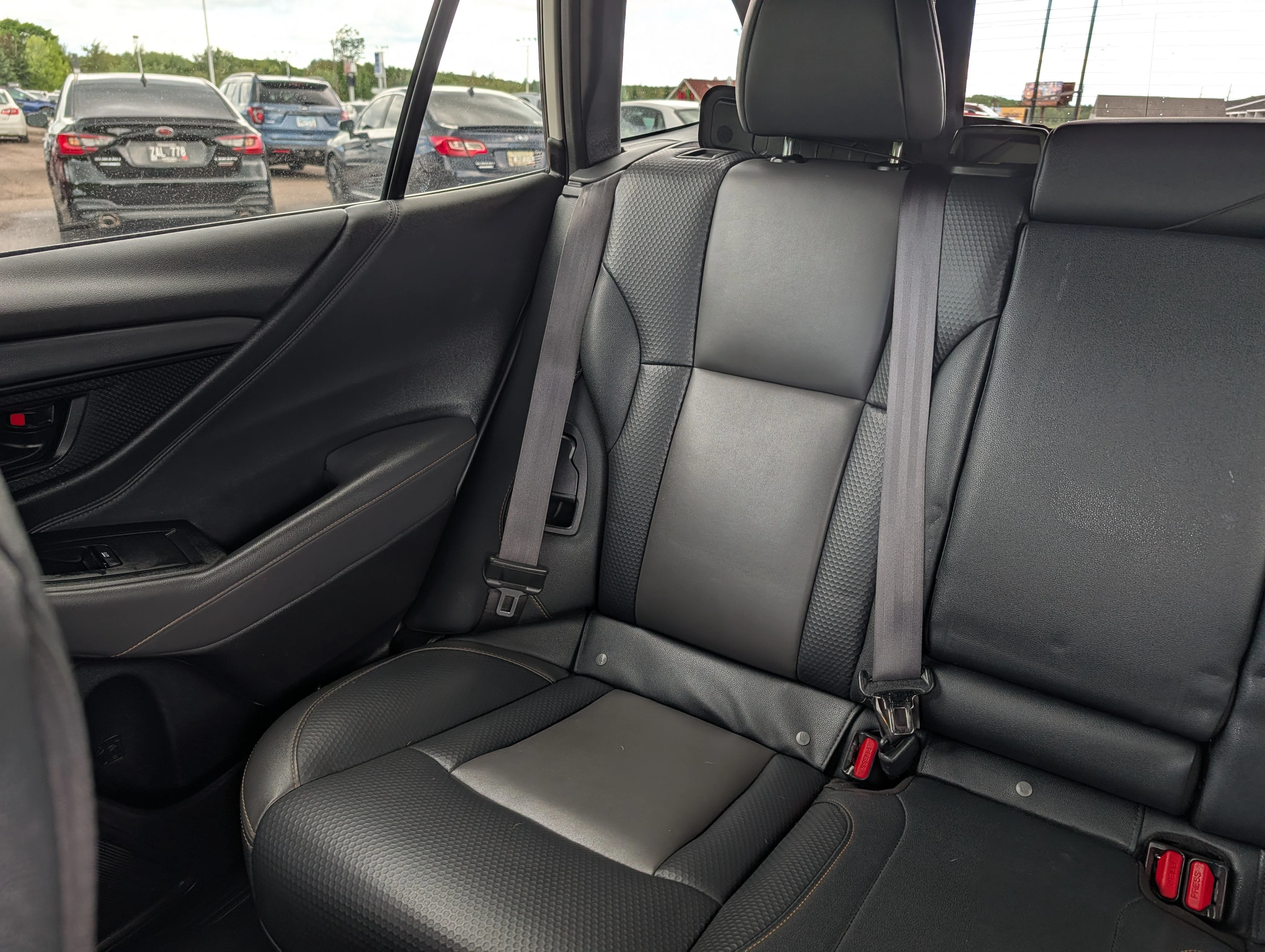 Used 2023 Crystal White Pearl Subaru Wilderness image 12
