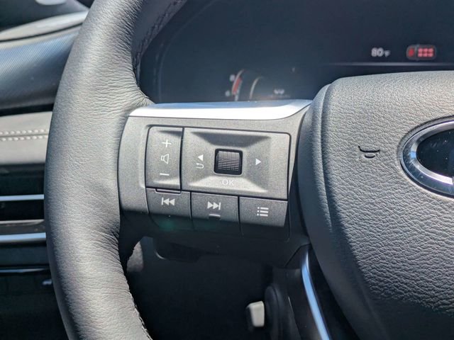 New 2027 2T RAD WHT INFINITI Sport AWD image 27