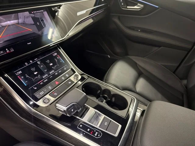 Used 2025 Mythos Black Metallic Audi 55 Premium Plus image 35
