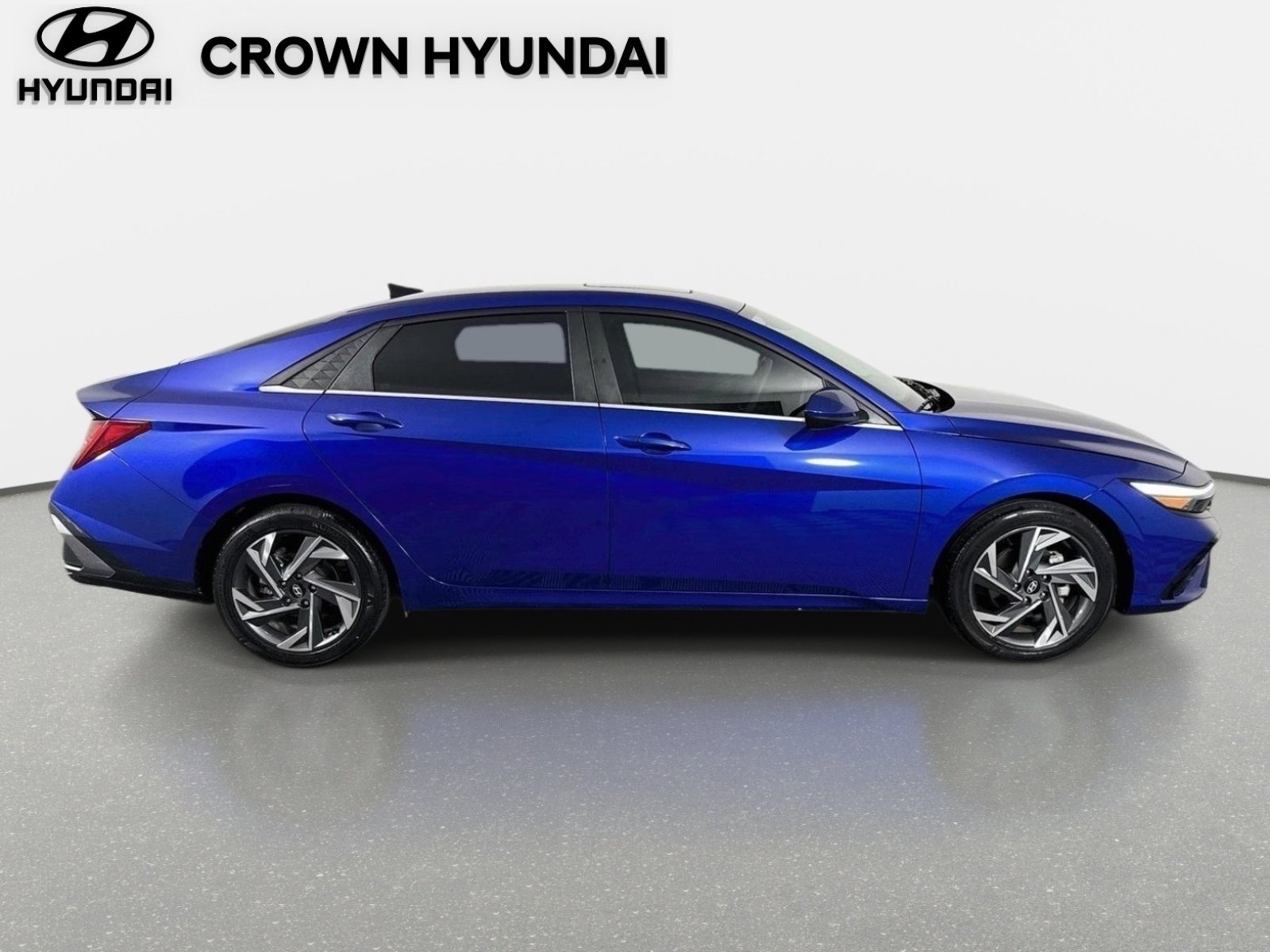 Used 2024 Intense Blue Hyundai SEL image 4
