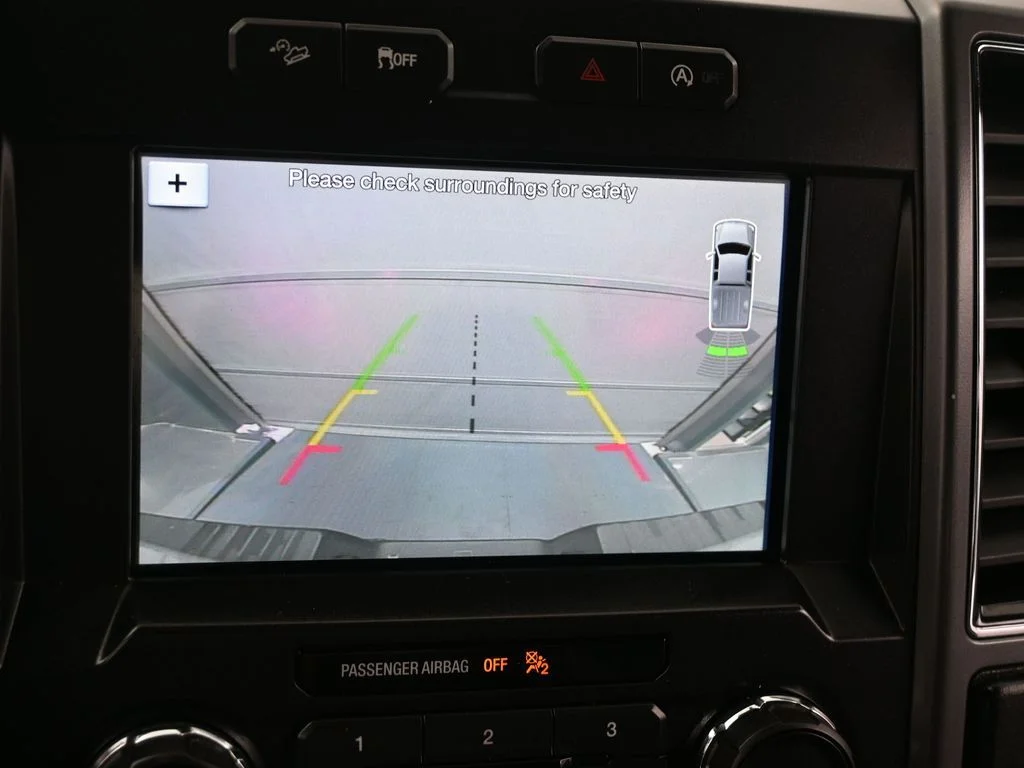 Used 2018 White Ford XLT image 17