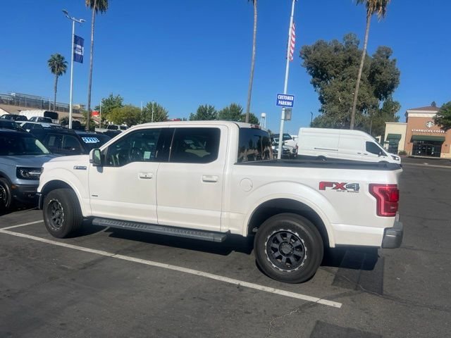 Used 2016 White Ford Lariat image 11