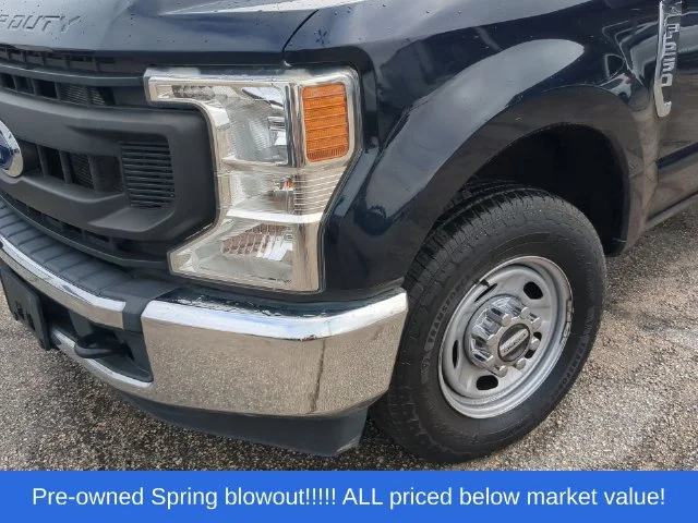 Used 2021 Blue Ford XL image 8