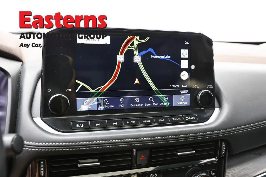 Used 2021 Gold Nissan SL image 21