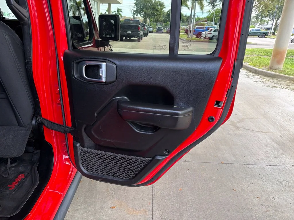 Used 2021 Red Jeep Willys image 32