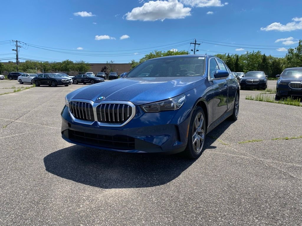 2027 BMW 5 Series 530i