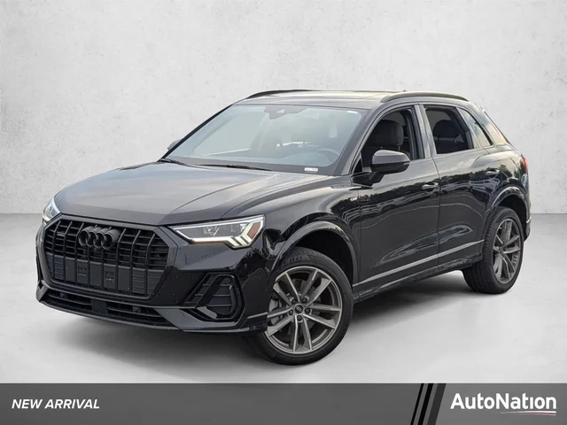 2024 Audi Q3 S line Premium Plus
