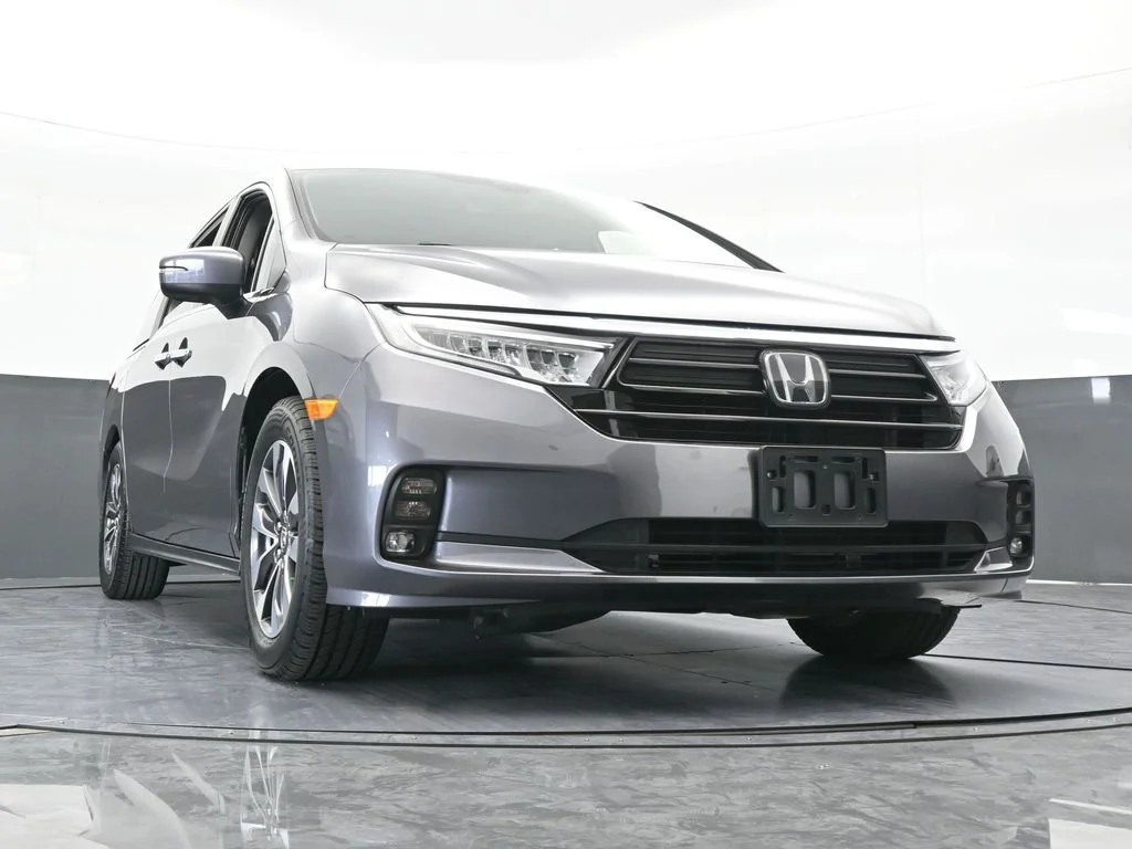 Used 2024 Gray / Black Honda EX-L image 70