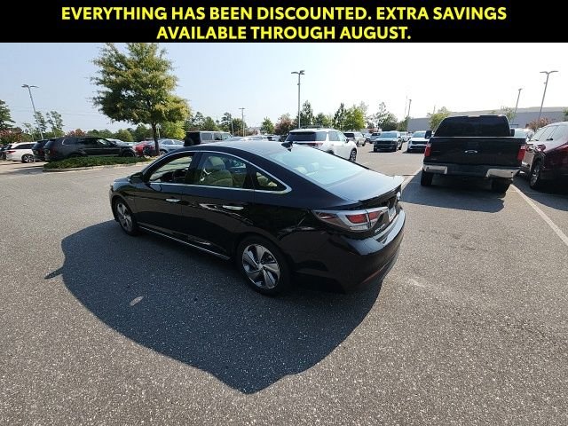 Used 2017 Black Hyundai Limited image 8
