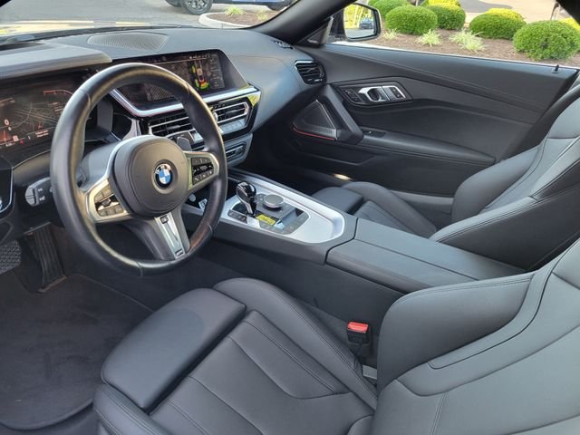 Used 2023 Skyscraper Gray Metallic BMW sDrive30i image 21